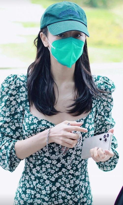 狗仔爆料热巴视频,热巴私密视频曝光,真相揭秘 第1张 狗仔爆料热巴视频,热巴私密视频曝光,真相揭秘 第1张